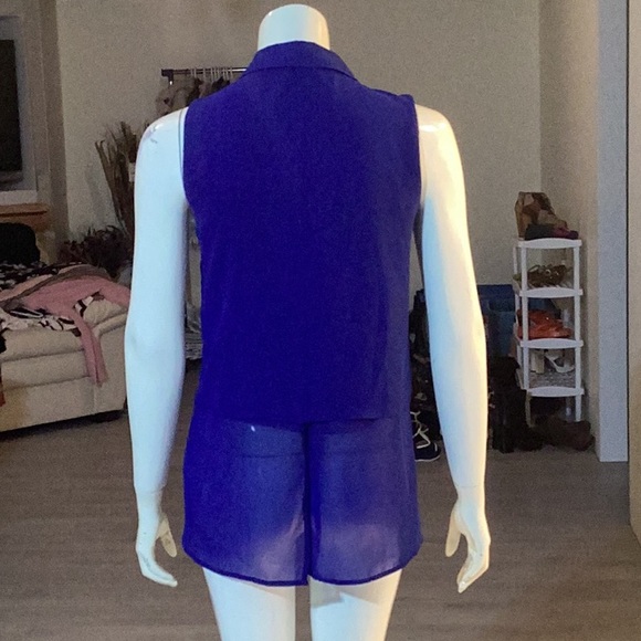 Ricki’s Blouse - Picture 2 of 4